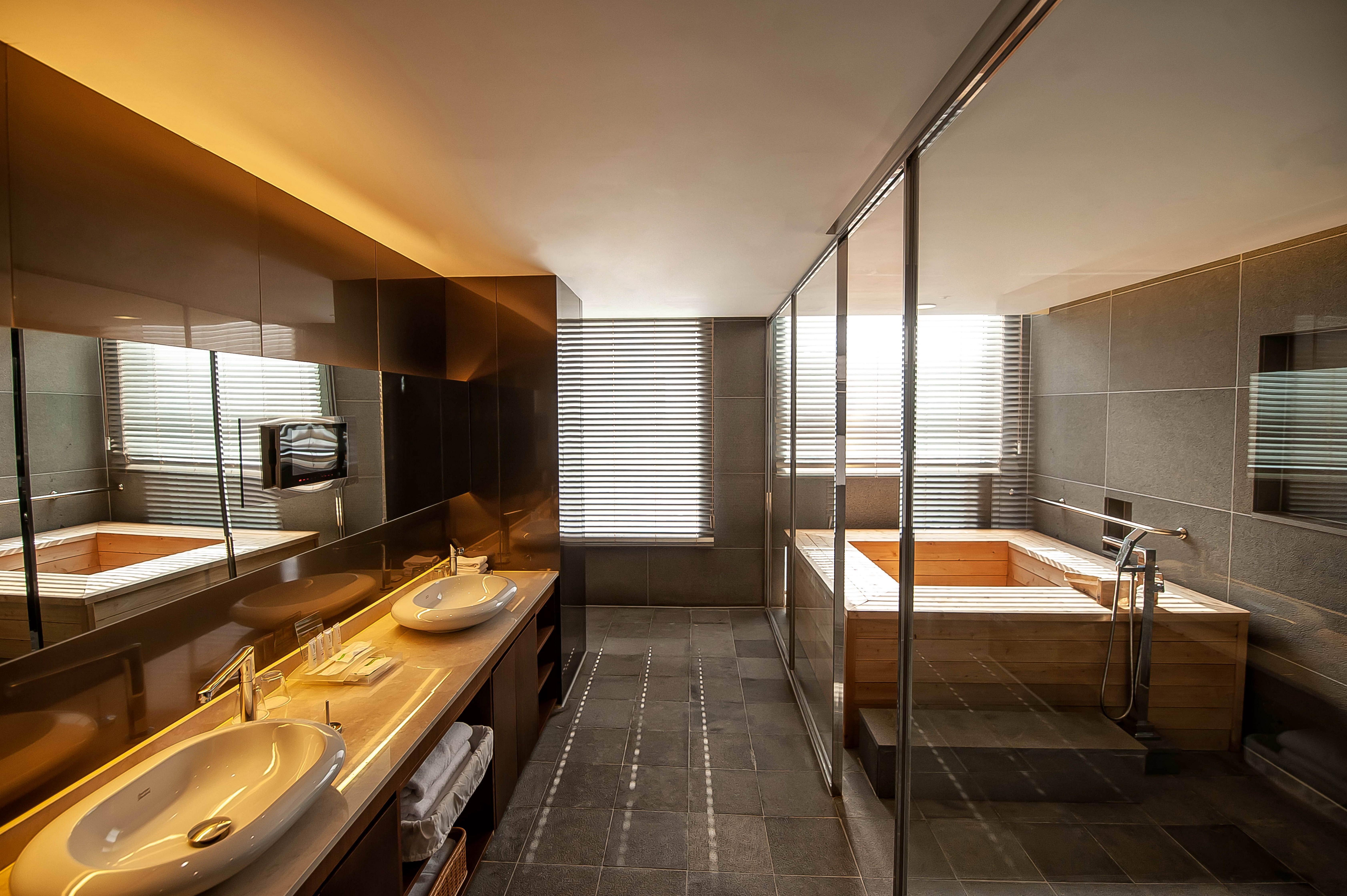 Holiday Inn Gwangju By Ihg Gwangju Metropolitan City Buitenkant foto